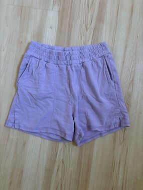 Sweaty Betty Lavender Elastic-Waist Athletic Shorts